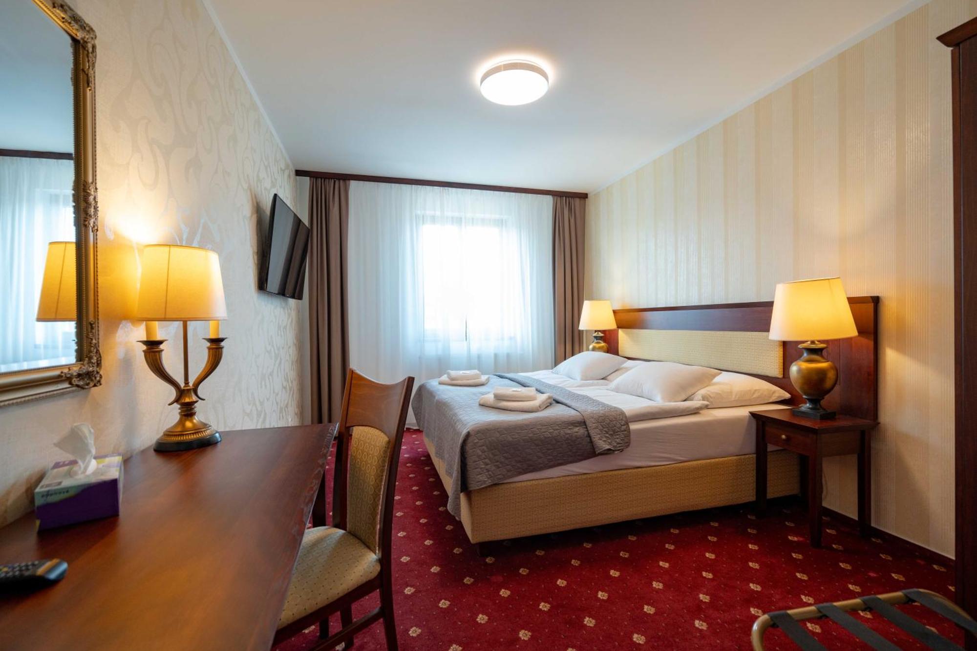 Hotel Volf Přeštice Eksteriør bilde