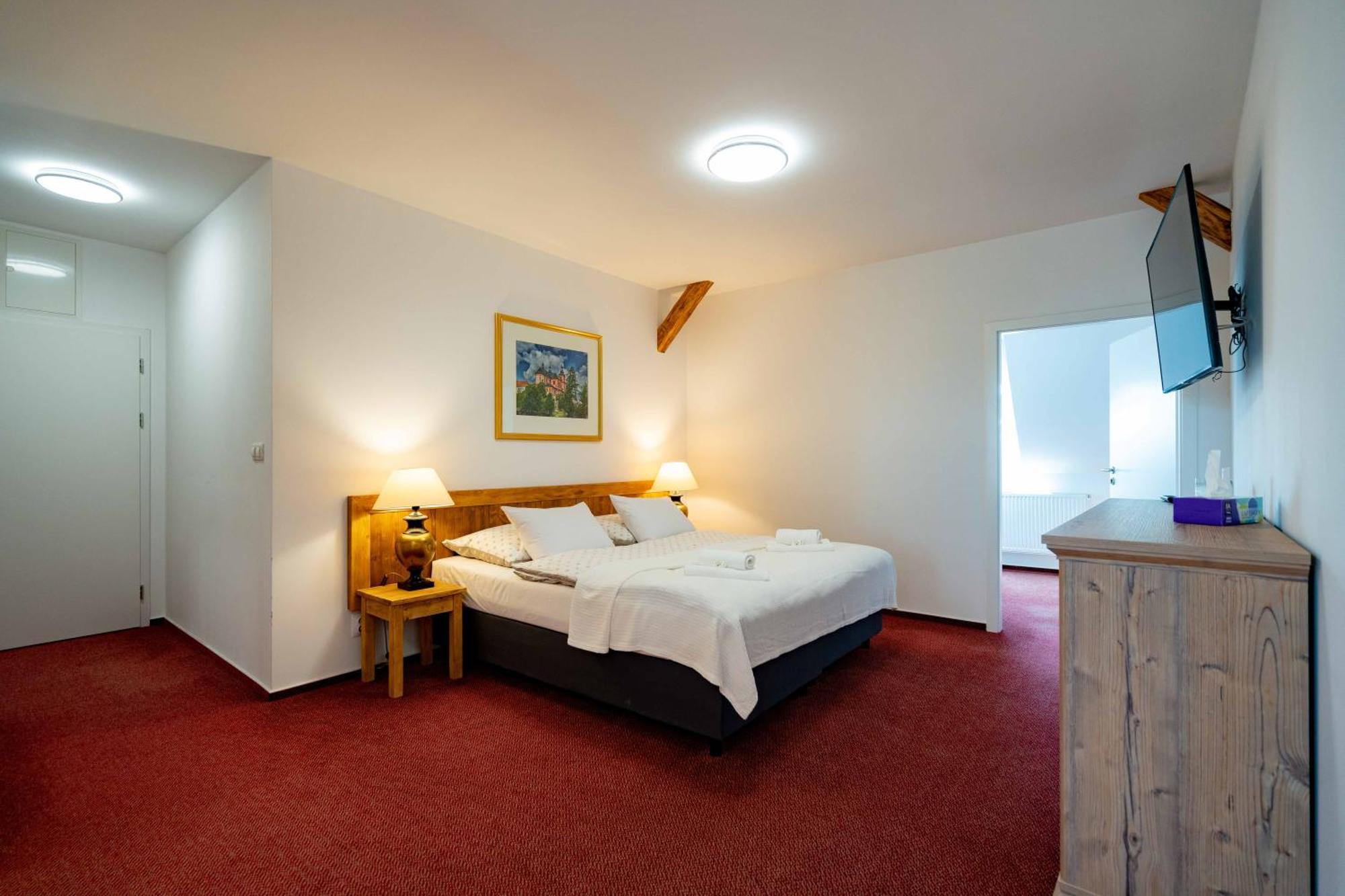 Hotel Volf Přeštice Eksteriør bilde